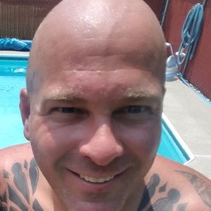 Meet your Posher, Charles